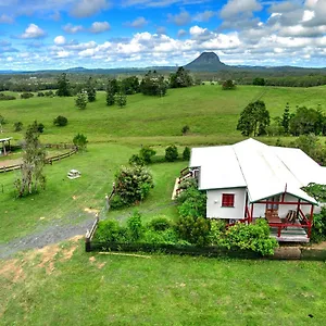 Noosa Pomona Retreat Farm stay Sunshine Coast