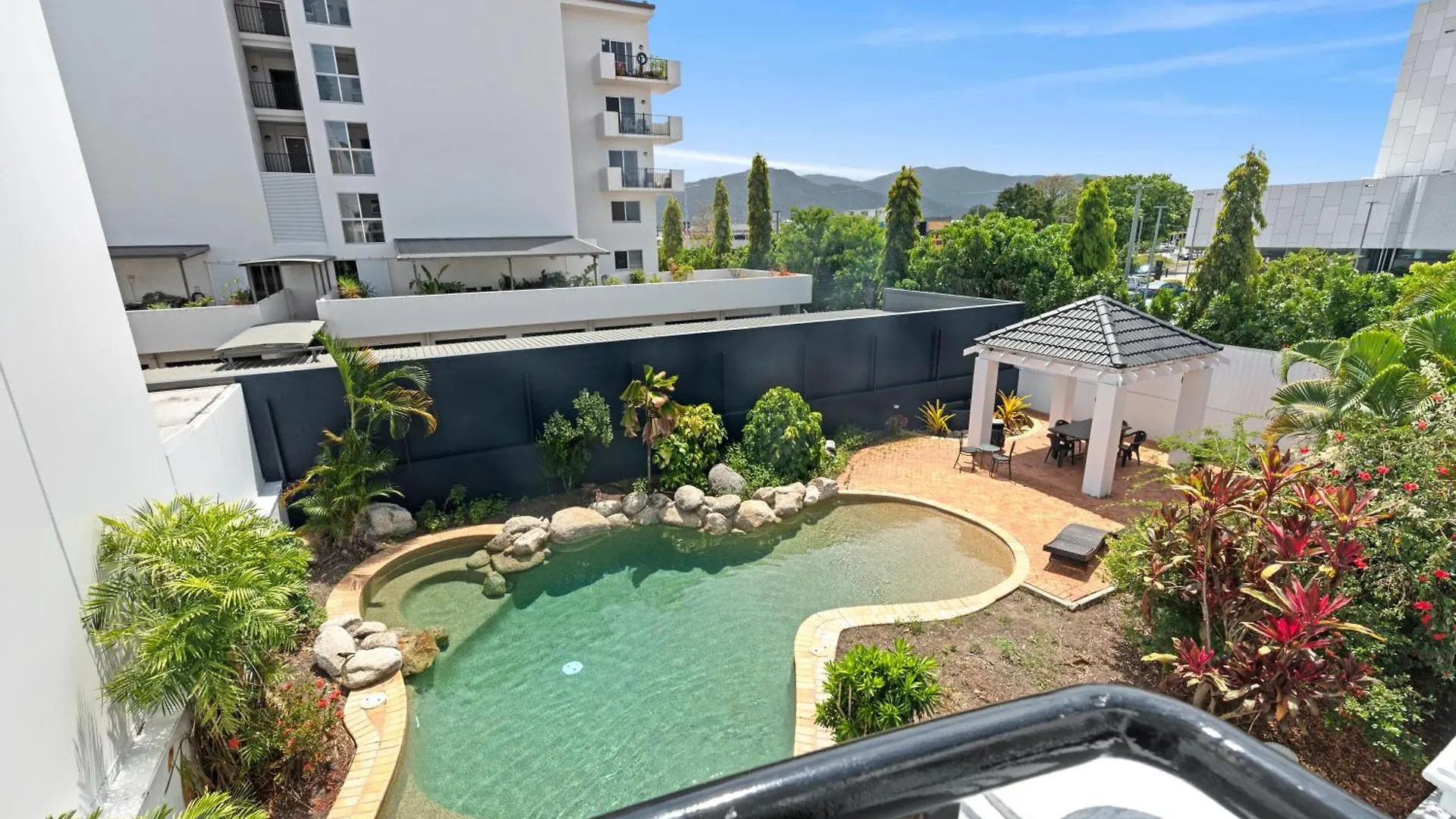 Villa Vaucluse Apartments Cairns Aparthotel