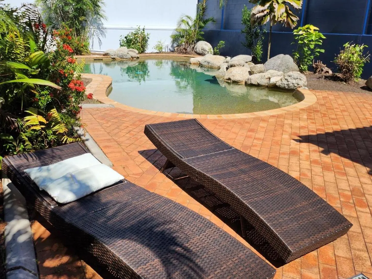 Villa Vaucluse Apartments Cairns Aparthotel