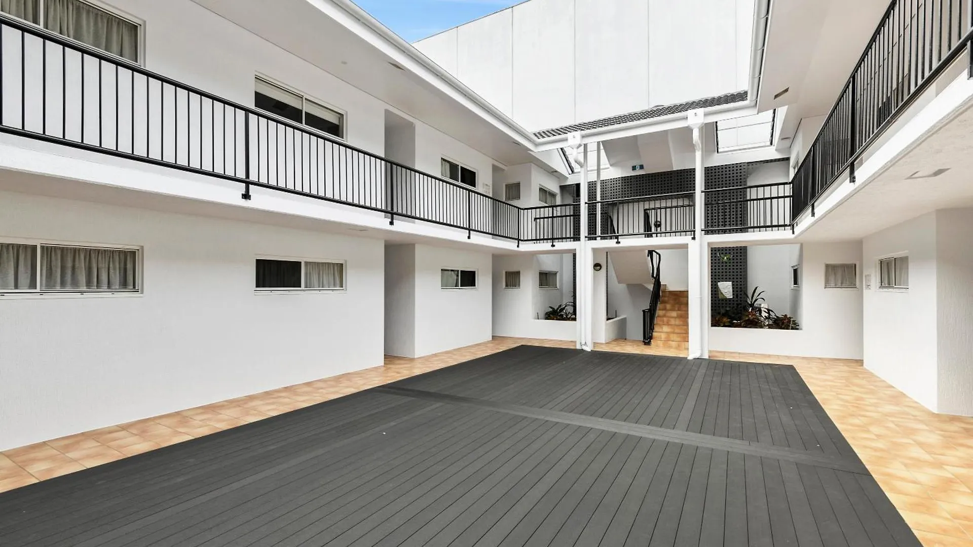 Villa Vaucluse Apartments Cairns